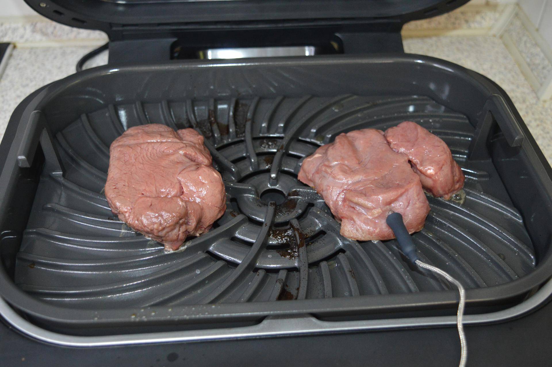 Ninja Foodi MAX Grill und Heissluftfritteuse Fleisch grillen